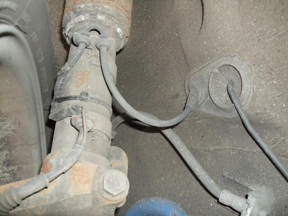 Resolu Changement Du Faisceau Capteur De Vitesse Abs Problemes Electriques Ou Electroniques Forum Volkswagen Golf Iv