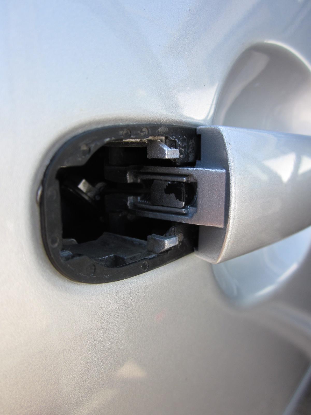 Demontage Poignee De Porte Arriere Problemes Exterieurs Forum
