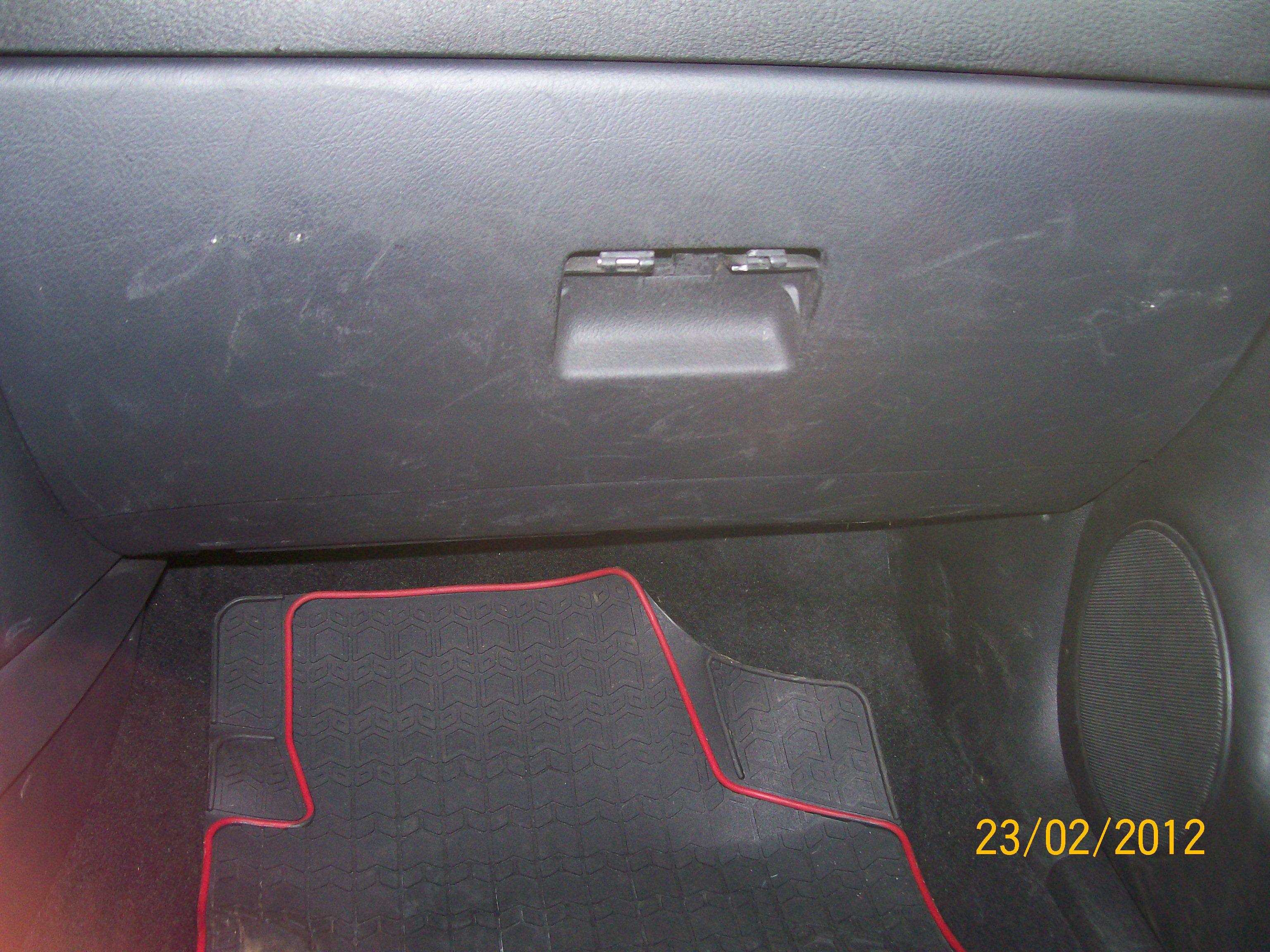 Mecanisme boite a gant golf 4