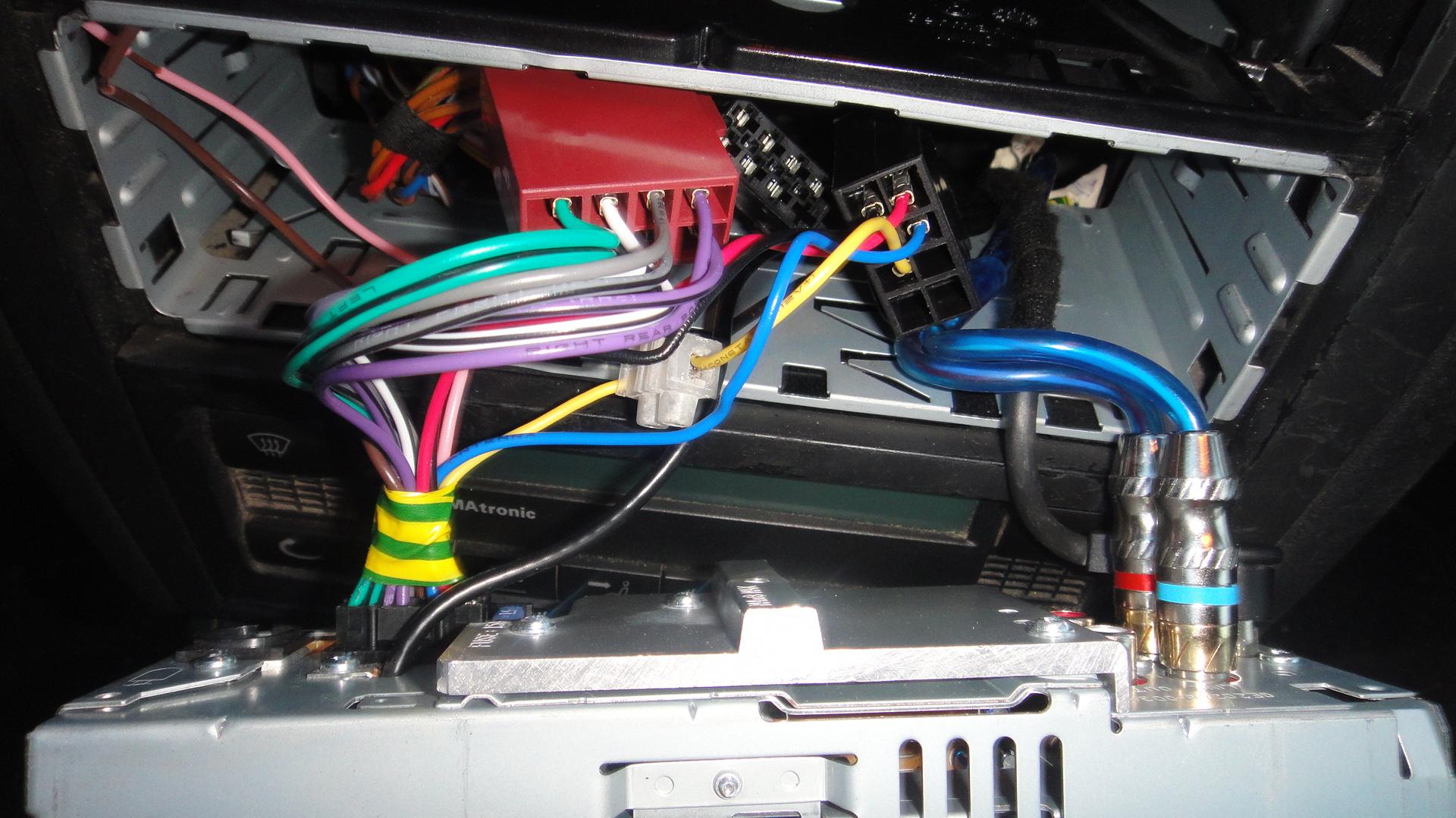 Branchement sono golf 4