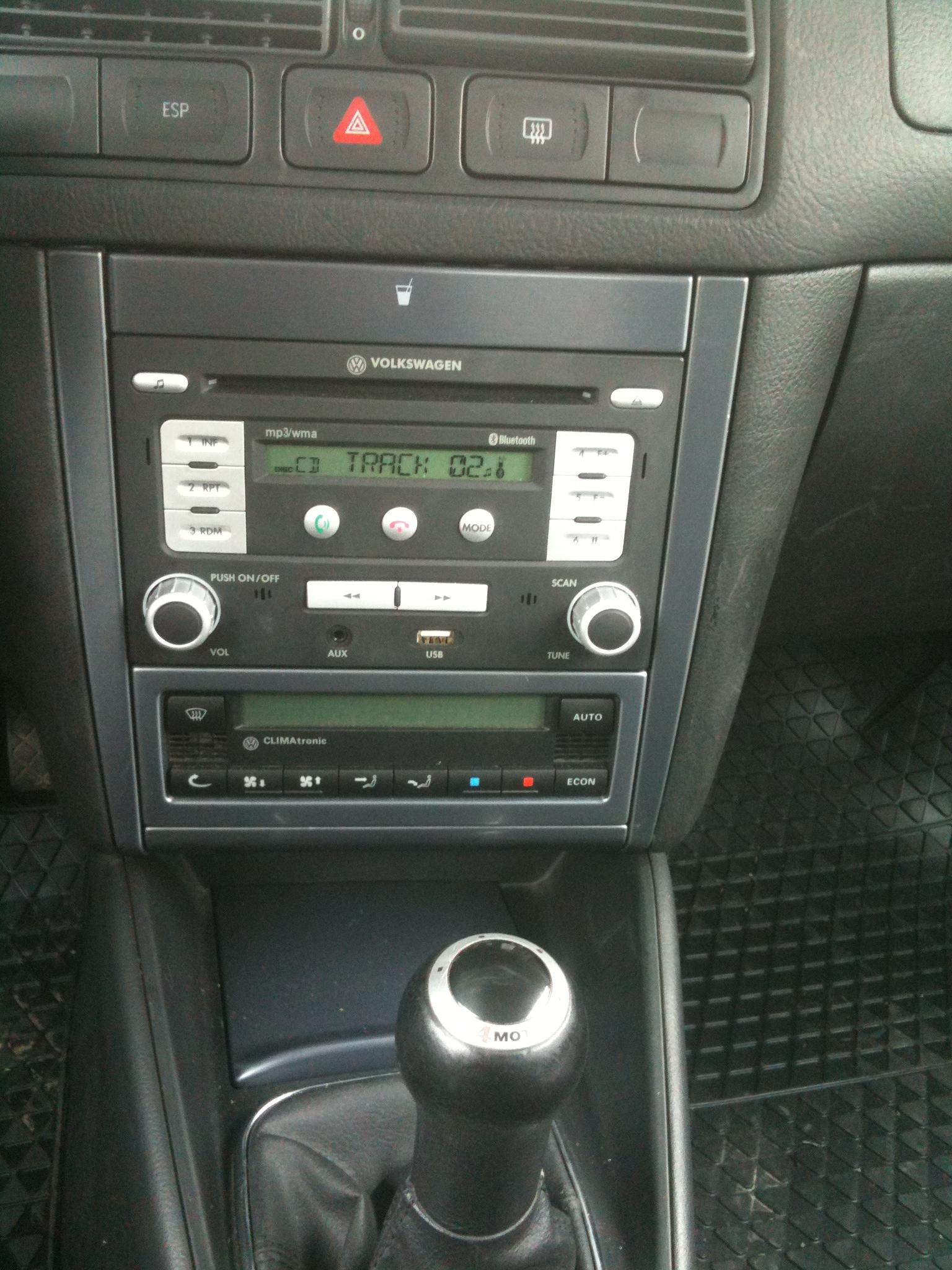 ᐈ Qu'est-ce que le bus CAN de l'autoradio 2 din golf 4