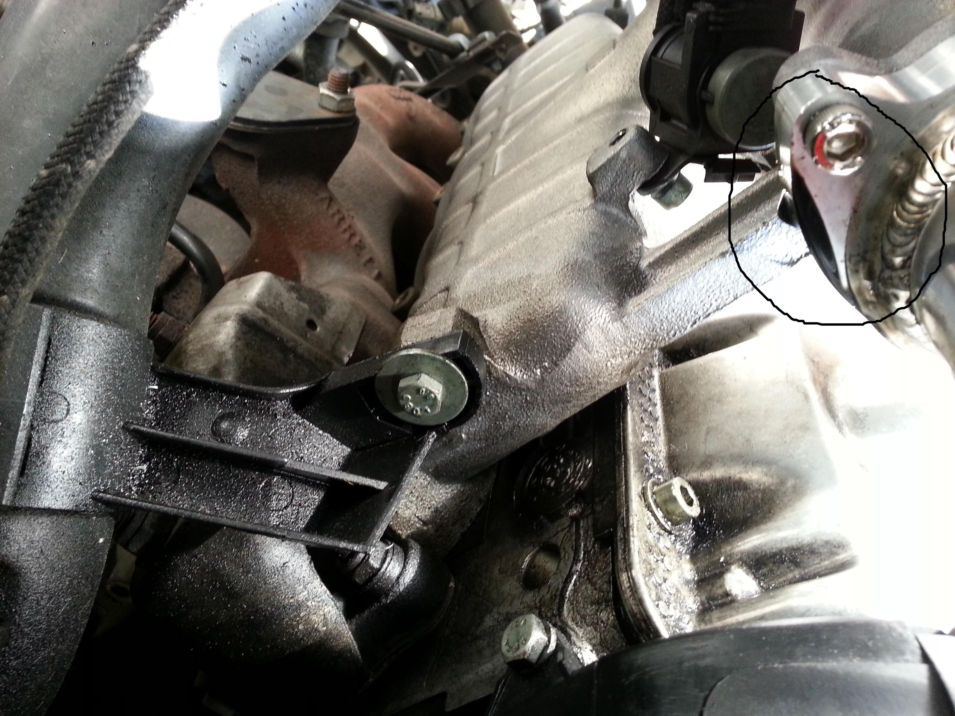 Fuite d'huile kit de suppression EGR [Diesel] Problèmes Mécaniques