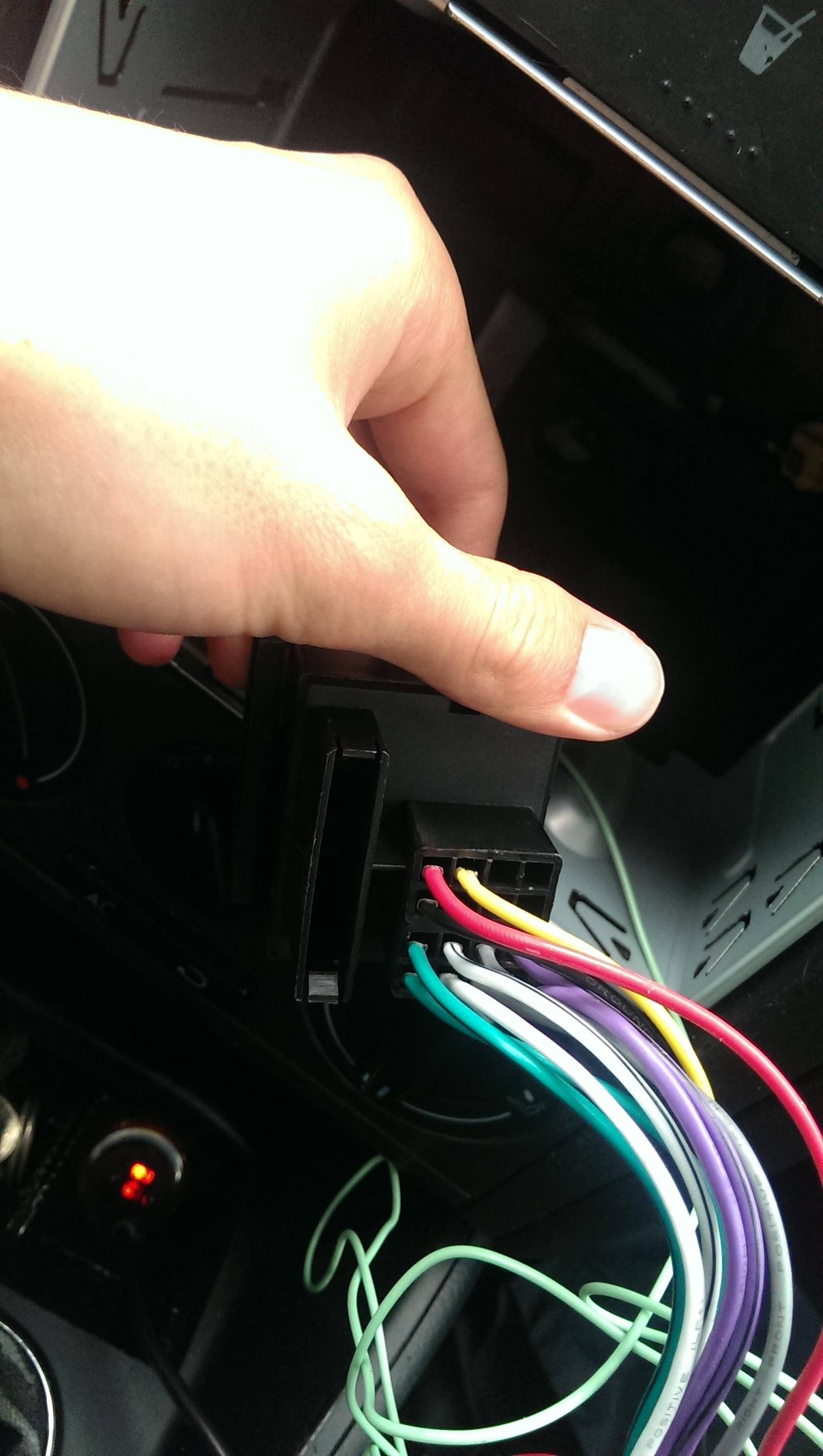 autoradio reste en permanence allumé Problèmes Electriques ou Electroniques Forum Volkswagen