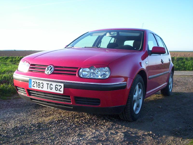 Volkswagen Golf 4 diesel Les Ponts-de-Ce 49