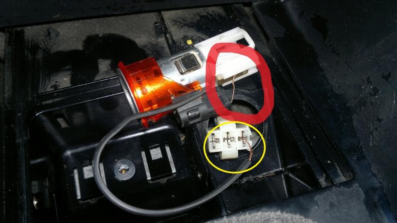 Ampoule compteur : Problèmes Electriques ou Electroniques - Forum  Volkswagen Golf IV