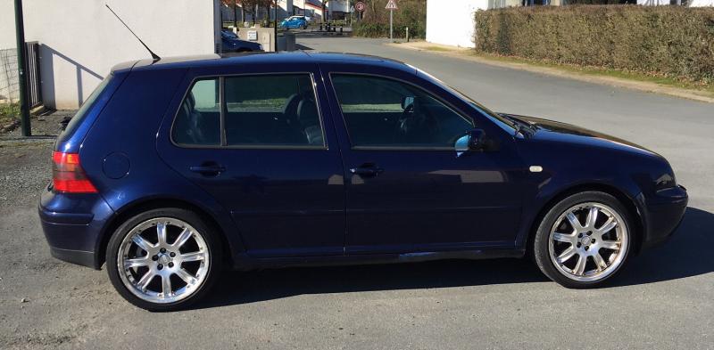 Volkswagen Golf IV 2.3 V5 GTI Épave (2000, Violet)