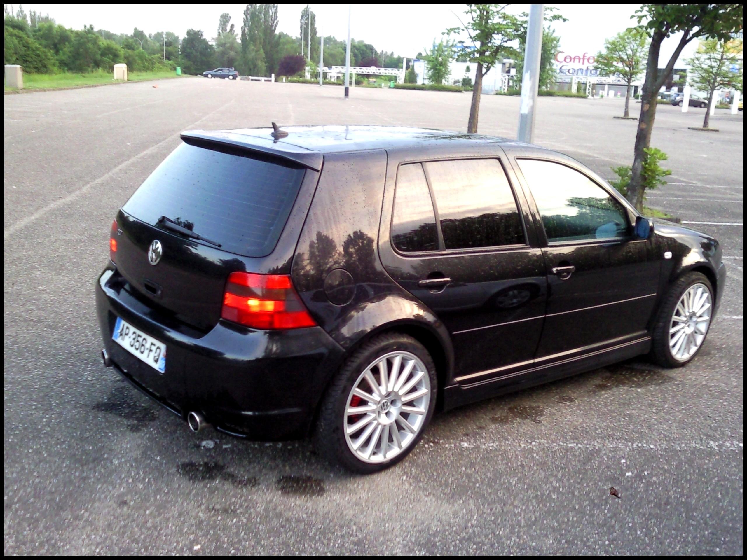 Volkswagen Golf 4 купе черный