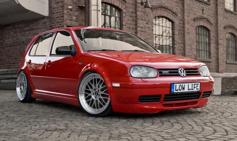 VW Golf r32 mk4 красный